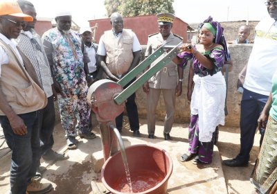 Accès à l'eau potable : le Coordonnateur Général du Psgouv visite une pompe à motricité humaine réparée à Laléraba