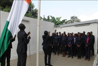 Promotion du salut aux couleurs Gecos Formation pour le respect du drapeau national