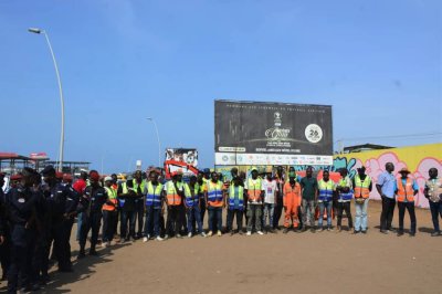 Affichage publicitaire : Amadou Coulibaly lance une vaste opération de démantèlement de 5 000 dispositifs irréguliers