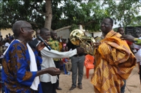 Activités de fin d’année dans le Moronou : le Ministre Ahoua N’Doli comble les jeunes, les chefs et les fonctionnaires