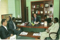 Visite de courtoisie et de prise de contact SEM THIAM Mokodou, Ambassadeur de Côte d’Ivoire en Libye à M.  Khalil Mahfouz PCA de la Chambre de Commerce, d’Industrie et d’Agriculture de Tripoli.
