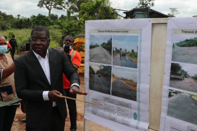 Amédé Kouakou s’enquiert de l'état des travaux réalisés sur le tronçon Toumodi-Oumé
