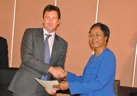 La Grande-Bretagne annule 25 milliards de la dette ivoirienne.