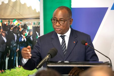 Approche par Compétence/Formation professionnelle en transport-logistique-transit : des formateurs des Lycées professionnels commerciaux de Cocody et de Treichville 1 formés en France, évalués