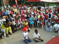 Plus de 300 enfants de Bazra (Vavoua) reçoivent des cadeaux de la direction de la Promotion de la jeunesse, des Sports et Loisirs