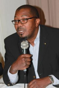 Interdiction des sachets plastiques: la réaction du président de l’Association Ivoirienne des Entreprises Privées de Côte d’Ivoire