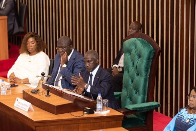 Assemblée nationale : 10 lois adoptées dans un climat de tension sur fond de polémique Corsair