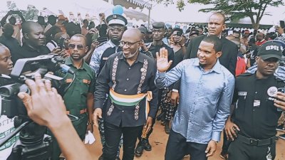 Assinie/Infrastructures sportives: Samuel Eto’o Fils inaugure le premier complexe sportif d’ Assouindé Samuel 