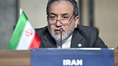Que compte faire l'Iran après l'attaque américaine contre trois de ses installations nucléaires ?