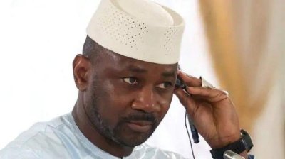 Qu'est-ce que la dissolution des partis politiques signifie pour les Maliens ?