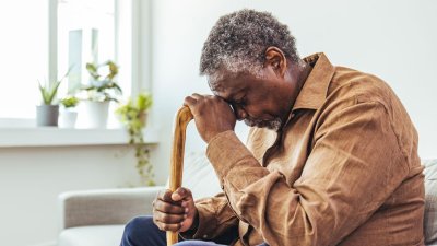 Les virus courants peuvent-ils augmenter le risque de maladie d'Alzheimer, mais aussi en être le remède ?