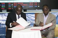 La BRVM et Fraternité Matin signent une convention pour la publication d’informations boursières