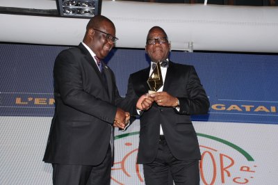 BRVM AWARDS 2022: le Trésor Public de Côte d’Ivoire sacré meilleur Emetteur Obligataire de l’année