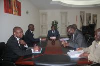 Côte d’Ivoire: le code électoral au centre d’une rencontre entre le gouvernement et la Commission électorale