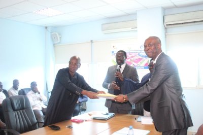 Centre Hospitalier Universitaire d'Angré: le nouveau directeur général prend fonction