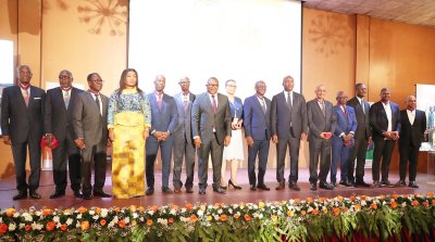 Cérémonie de distinction dans l’ordre du Mérite de la Communication : 92 acteurs décorés par le ministre Amadou Coulibaly