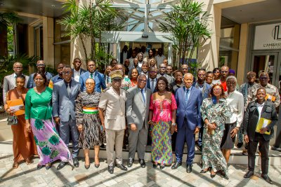 Côte d’Ivoire: des universitaires lancent un projet pour la restauration écologique des jardins publics d’Abidjan