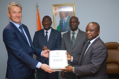 Économie : l'INP-HB signe un partenariat avec des entreprises françaises