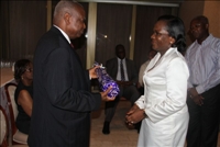 Présentation de vœux au premier vice président du conseil économique et social