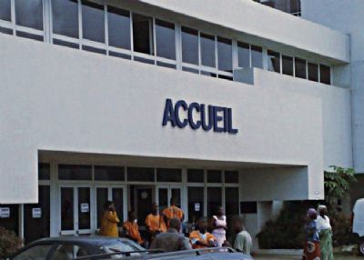 Bastonnade d’un médecin – Les pompiers : « c’est un événement malheureux, conjoncturel, humain, et ponctuel », le CHU porte plainte contre X