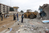 Cité rouge : Cissé Bacongo met de l’ordre / Les magasins rasés