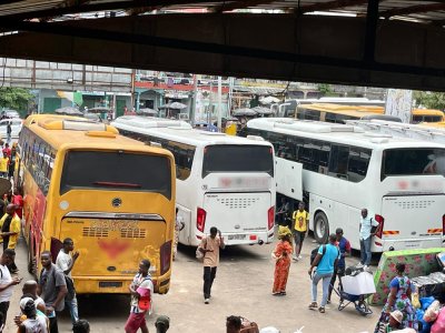 Conduite par temps de pluie : le ministère des Transports lance une opération ciblée en faveur des compagnies de transport routier de personnes
