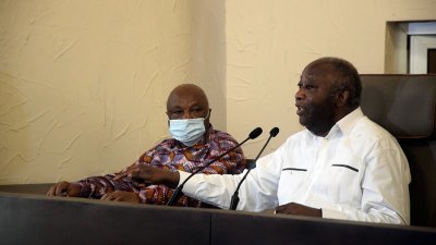 Politique : Gbagbo a échangé avec les épouses des détenus