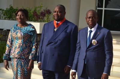 Côte d'Ivoire/Coopération: le ministre de l'Aménagement du territoire congolais décoré à Abidjan