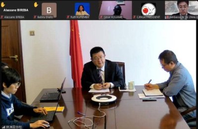 Coopération Sino-Africaine/Hongting Forum Abidjan: “Je vous invite à prendre vos plumes pour rapporter une Chine vraie et objective au peuple africain et de transmettre la vitalité de l’Afrique au peuple chinois” (Diplomate)