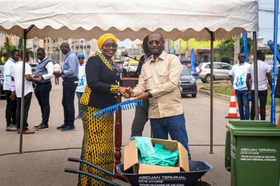Côte d'Ivoire : Abidjan Terminal renforce son engagement environnemental aux côtés de la commune de Port-Bouët