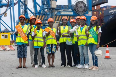 Côte d'Ivoire : Abidjan Terminal soutient l'inclusion des jeunes filles dans les filières scientifiques