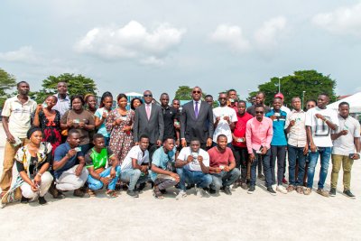 Côte d'Ivoire/Insertion socioprofessionnelle: 60 taxis et des permis de conduire mis à la disposition des jeunes à Abidjan