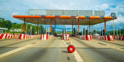 Côte d'Ivoire :  la station de péage d'Attinguié passe bientôt de 8 couloirs à 16