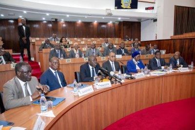 Côte d'Ivoire : le projet de budget 2024 sur la diplomatie adopté à l'unanimité