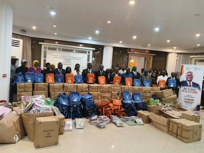 Côte d'Ivoire/Rentrée scolaire: deux organisations caritatives offrent 6500 kits scolaires à des '' élèves vulnérables''   