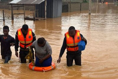  Côte d'Ivoire :  Un affluent du fleuve San-Pedro sort de son lit et inonde plusieurs habitations 