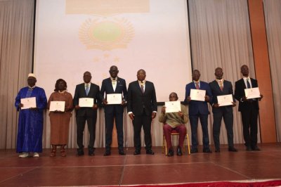 Côte d’Ivoire : 72 personnalités élevées dans l’Ordre du Mérite de la Communication