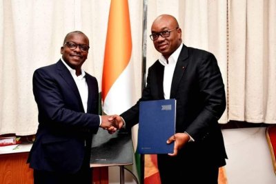 Cote d’Ivoire-AIP/ La mairie de Songon signe un accord avec la FIF pour la construction d'un stade de proximité