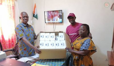 Côte d’Ivoire-AIP/ Un don de 2500 cache-nez à la mairie de Danané 