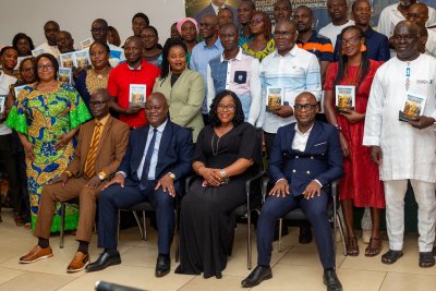 Côte d’Ivoire : avec son livre et sa caravane, Dr Aka Serge Affian Tardy fait de la discipline financière un levier de réussite