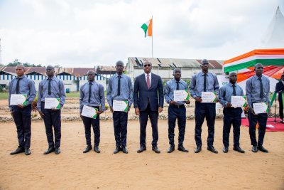 Côte d’Ivoire/Insertion professionnelle :  fin de formation pour 200 jeunes stagiaires de la 7è cohorte du centre de service civique de Bimbresso   