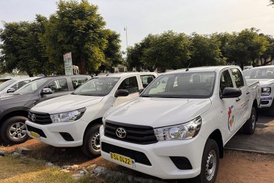 Côte d’Ivoire : la Banque mondiale fait don de matériels roulants au pays