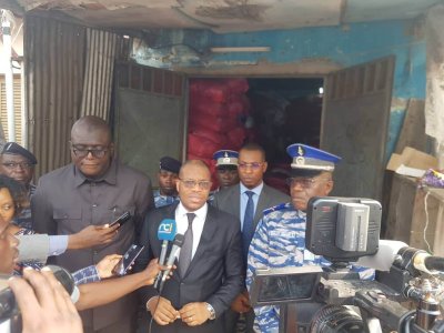 Côte d’Ivoire : plus de 100 tonnes de produits prohibés saisis à Koumassi