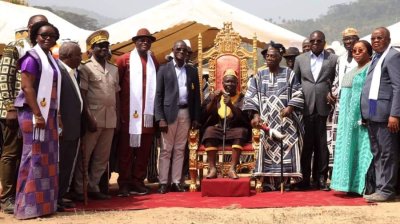 Côte d’Ivoire : Sa Majesté Goué Emmanuel officiellement intronisé chef canton de Santa