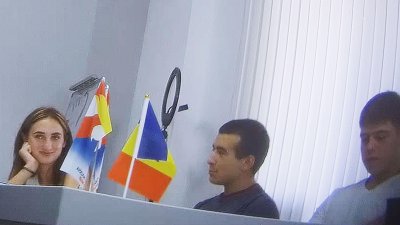 Comment un réseau de fausses informations financé par la Russie vise à perturber les élections européennes – Enquête de la BBC