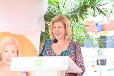 La Première Dame, Madame Dominique Ouattara, aux femmes du Haut-Sassandra : « Je sais que je peux également compter sur votre mobilisation, pour la réélection du Président Alassane Ouattara »