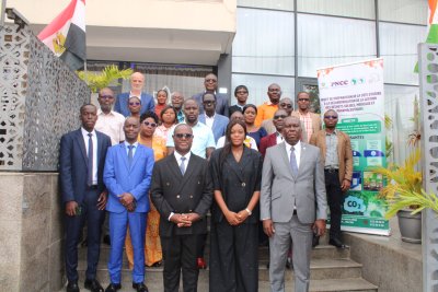 Déchets médicaux et pharmaceutiques : la BAD accompagne la Côte d’Ivoire dans le suivi des émissions de gaz à effet de serre