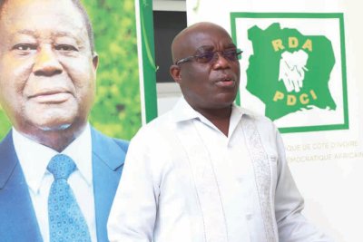 Denis Kah Zion (PDCI), depuis Grand-Lahou : « Hubert Oulaye (PPA-CI) ou Anne Ouloto (RHDP), le 17 juin, nous dirons avec qui nous allons à ces élections »