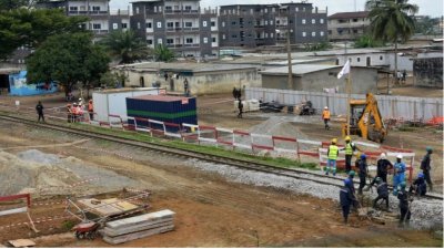 Polémique sur le relogement des habitants impactés par le nouveau métro d'Abidjan