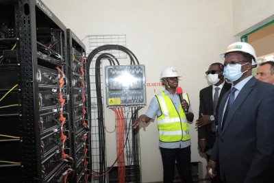 Des villages de Tiassalé électrifiés par des minicentrales solaires hybrides